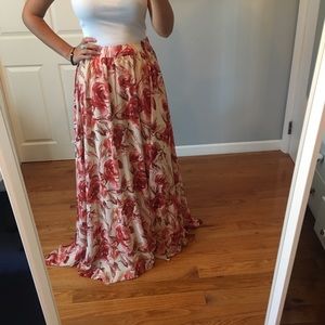 NWT Floral Chiffon Maxi Skirt size M